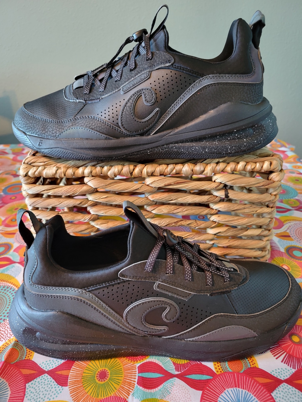 Clove Strada Sneakers Shoes Onyx Flash Size Women's 11 Men's 9.5 Black